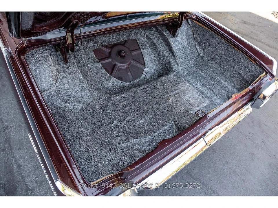 1963 Ford Thunderbird 3rd Gen - Image 24 of 31