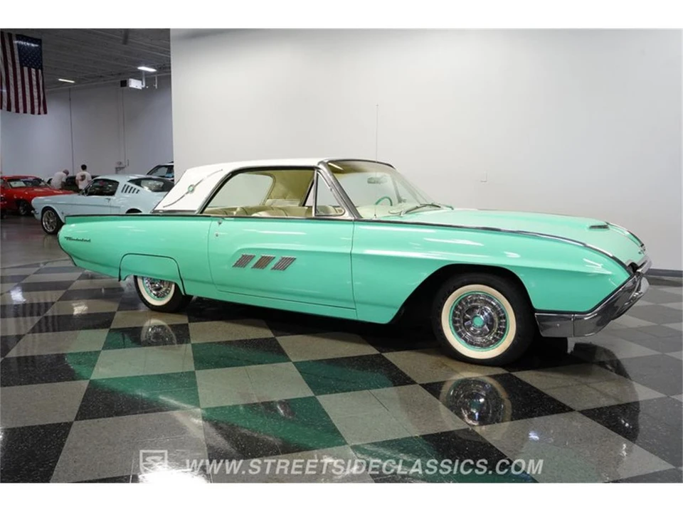 1963 Ford Thunderbird 3rd Gen - Image 14 of 31