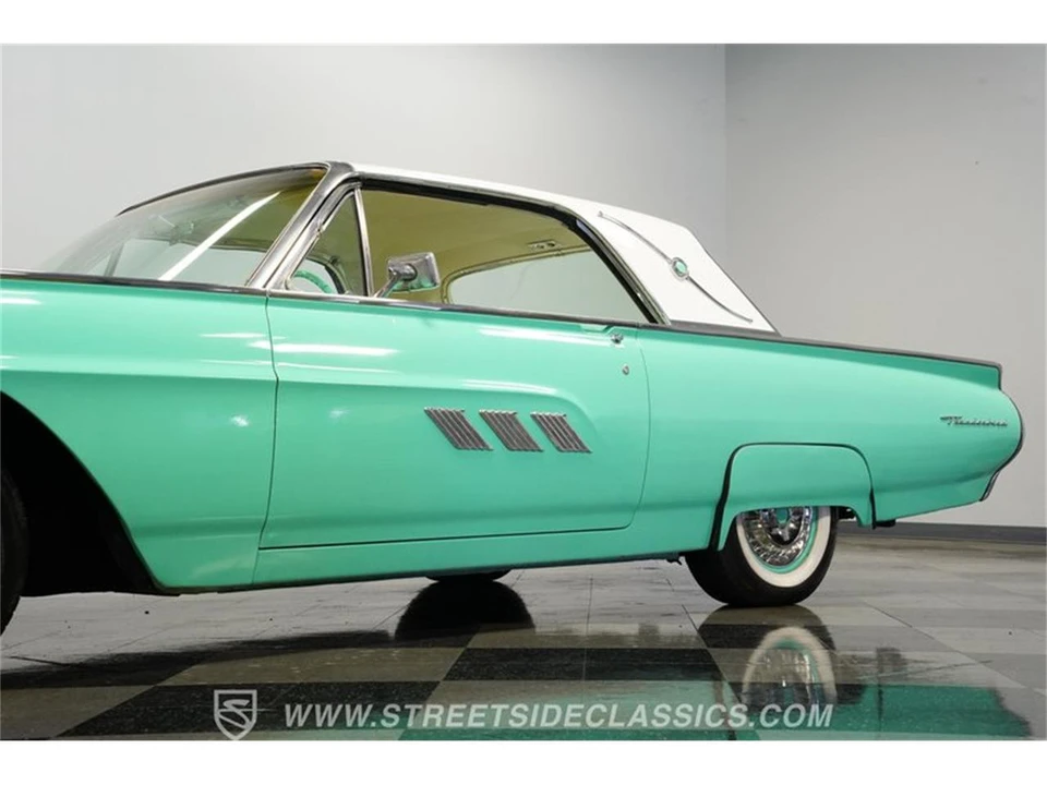 1963 Ford Thunderbird 3rd Gen - Image 21 of 31