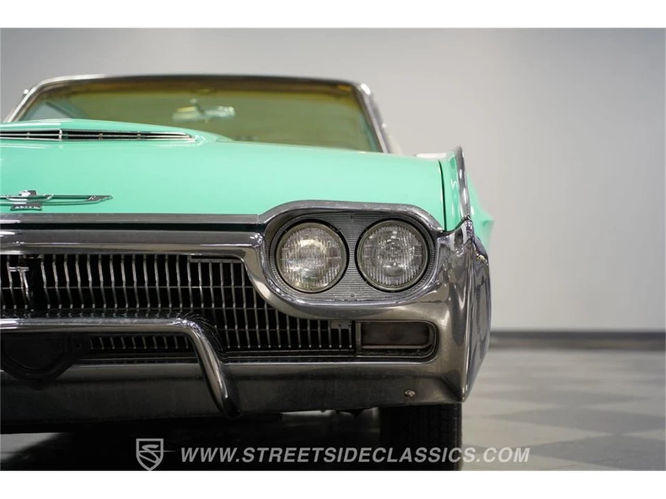 1963 Ford Thunderbird 3rd Gen - Image 19 of 31