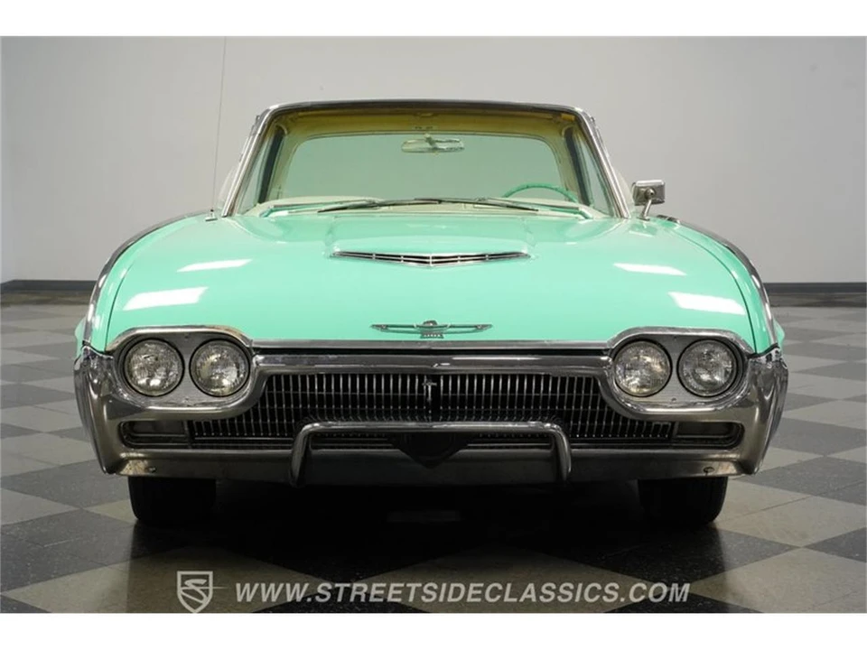 1963 Ford Thunderbird 3rd Gen - Image 16 of 31