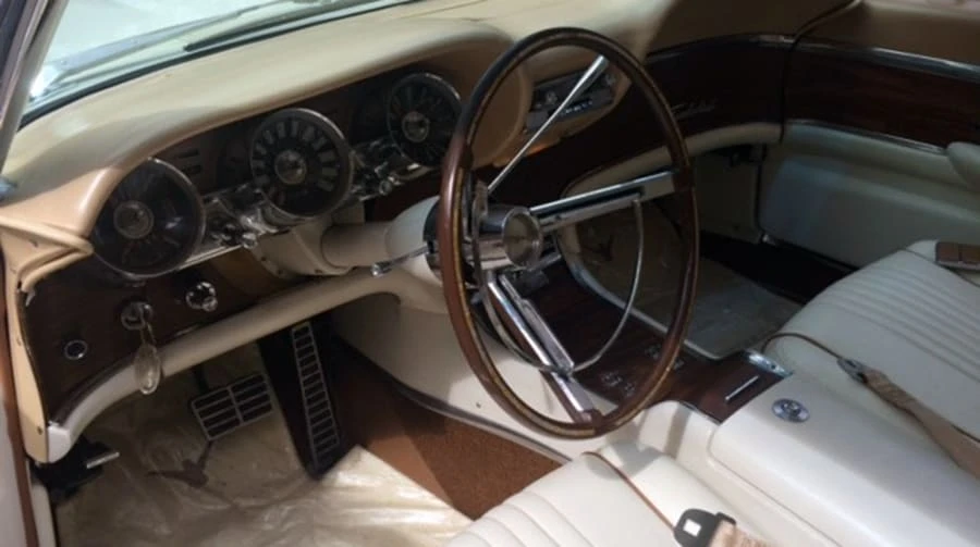 1963 Ford Thunderbird 3rd Gen - Image 4 of 11