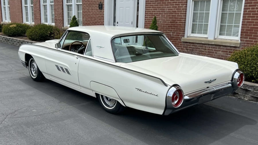 1963 Ford Thunderbird 3rd Gen - Image 3 of 10