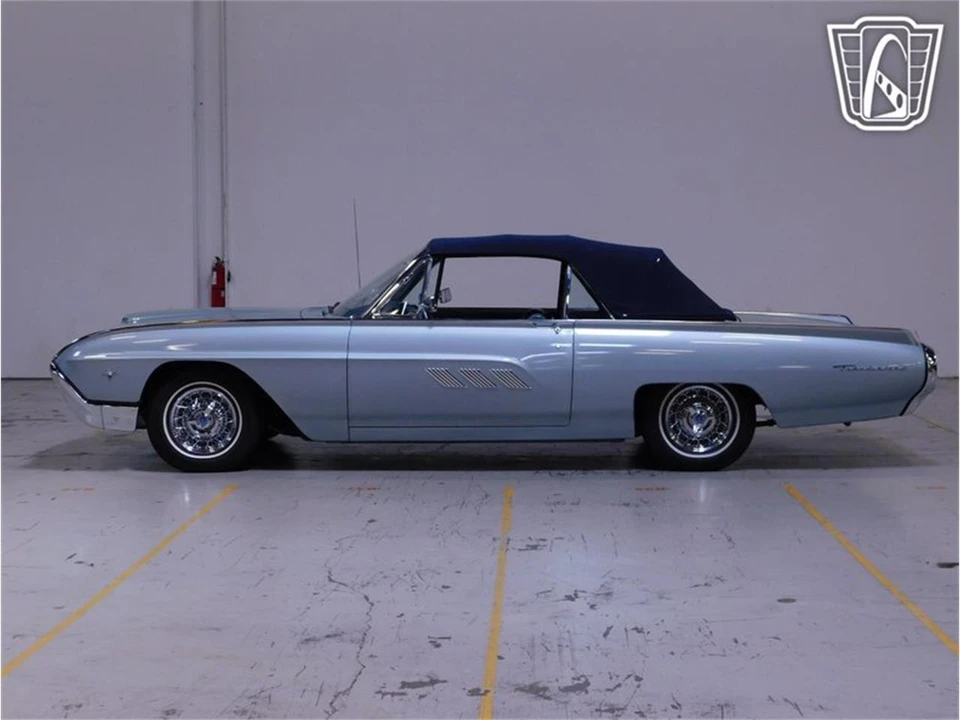 1963 Ford Thunderbird 3rd Gen - Image 15 of 31