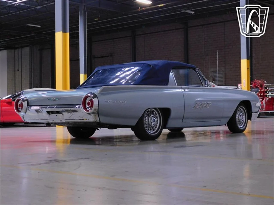 1963 Ford Thunderbird 3rd Gen - Image 26 of 31