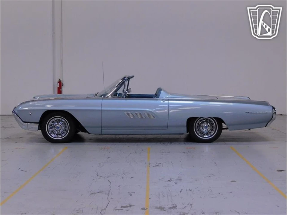 1963 Ford Thunderbird 3rd Gen - Image 7 of 31