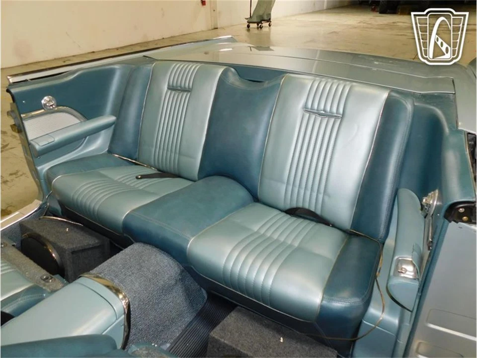 1963 Ford Thunderbird 3rd Gen - Image 2 of 31
