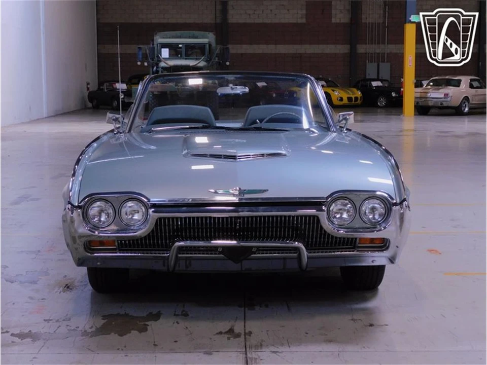 1963 Ford Thunderbird 3rd Gen - Image 13 of 31