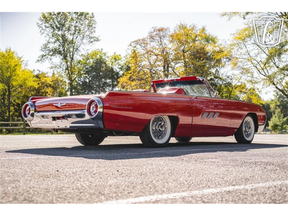 1963 Ford Thunderbird 3rd Gen - Image 17 of 31