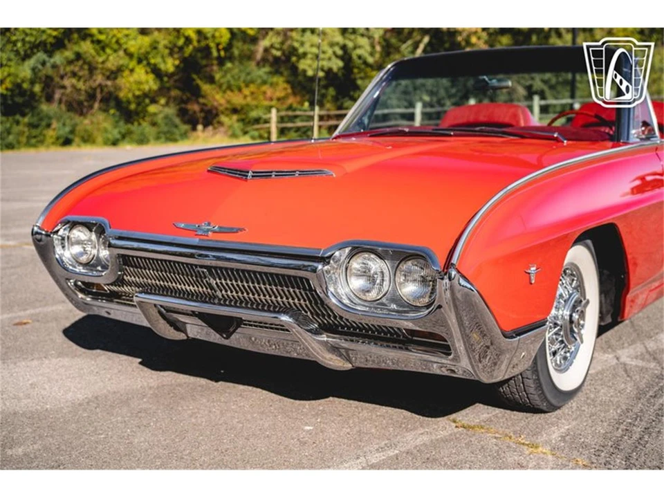 1963 Ford Thunderbird 3rd Gen - Image 27 of 31