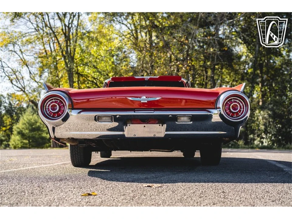 1963 Ford Thunderbird 3rd Gen - Image 14 of 31