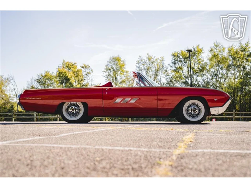 1963 Ford Thunderbird 3rd Gen - Image 20 of 31