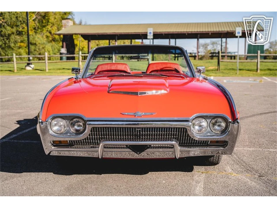 1963 Ford Thunderbird 3rd Gen - Image 25 of 31