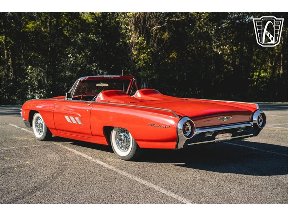 1963 Ford Thunderbird 3rd Gen - Image 10 of 31