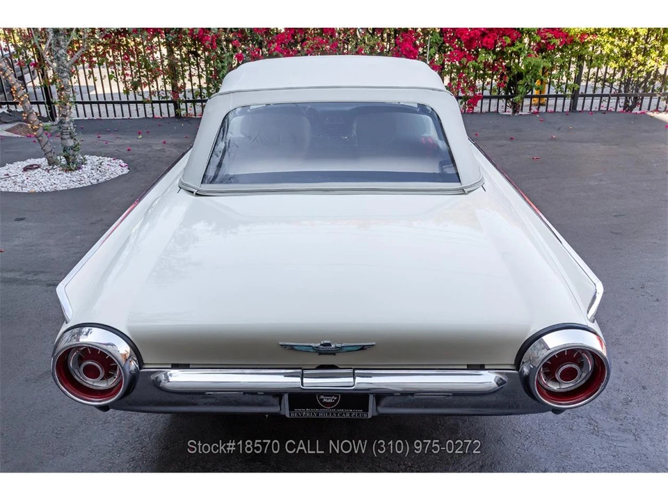 1963 Ford Thunderbird 3rd Gen - Image 10 of 31