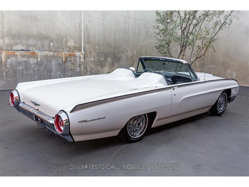 1963 Ford Thunderbird 3rd Gen - Image 4 of 31