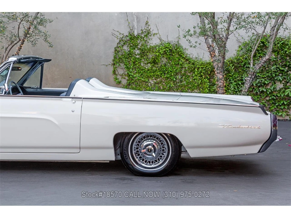 1963 Ford Thunderbird 3rd Gen - Image 18 of 31