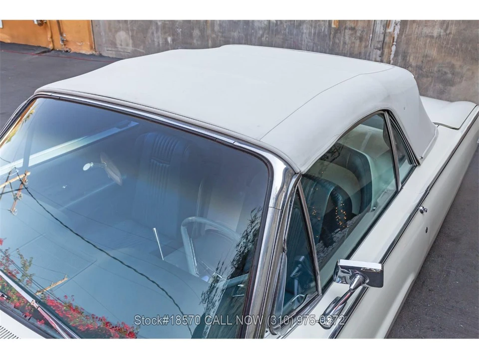 1963 Ford Thunderbird 3rd Gen - Image 13 of 31