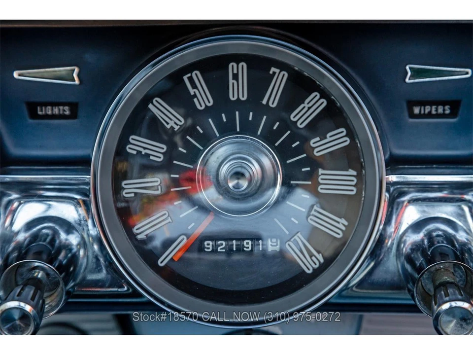1963 Ford Thunderbird 3rd Gen - Image 25 of 31