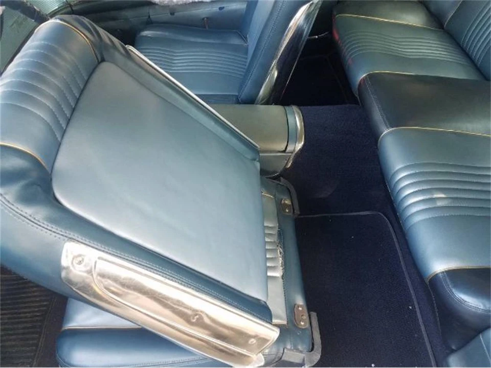 1963 Ford Thunderbird 3rd Gen - Image 9 of 13