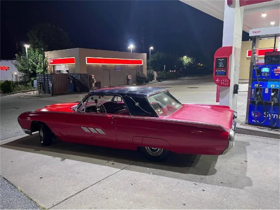 1963 Ford Thunderbird 3rd Gen - Image 5 of 30
