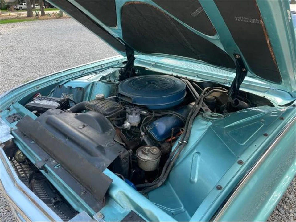 1963 Ford Thunderbird 3rd Gen - Image 10 of 18