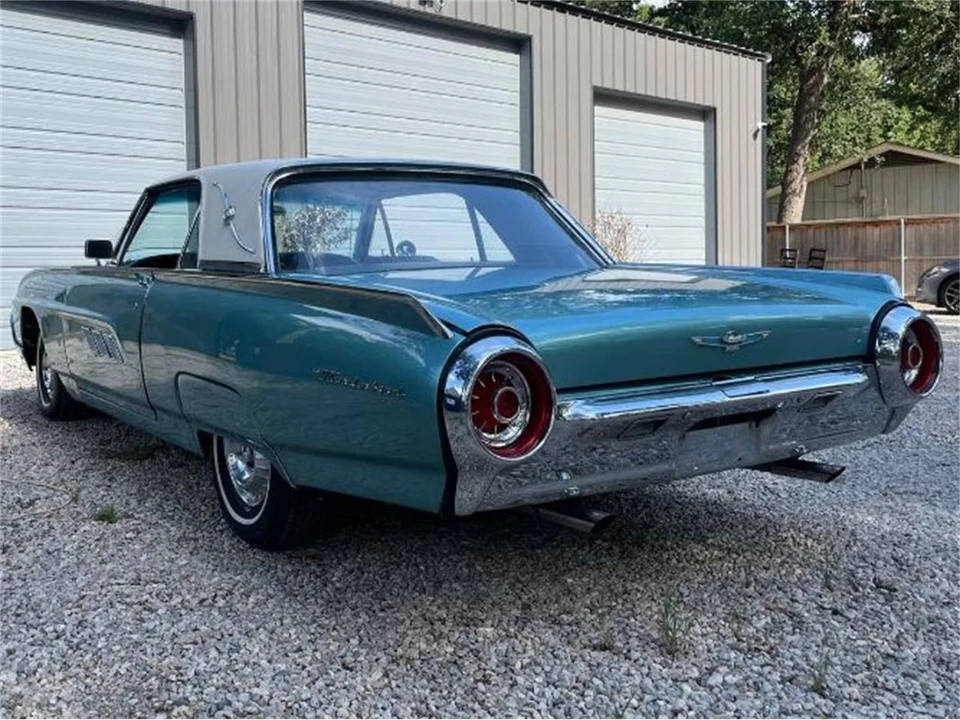 1963 Ford Thunderbird 3rd Gen - Image 14 of 18