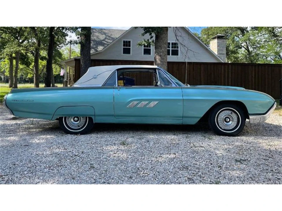 1963 Ford Thunderbird 3rd Gen - Image 17 of 18