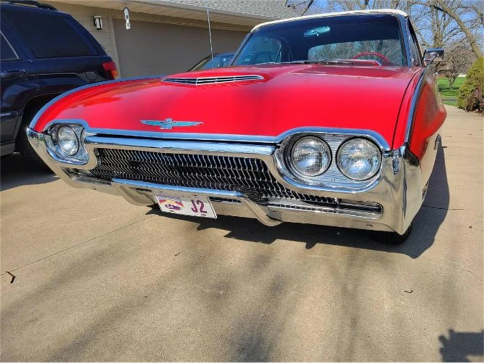 1963 Ford Thunderbird 3rd Gen - Image 6 of 17