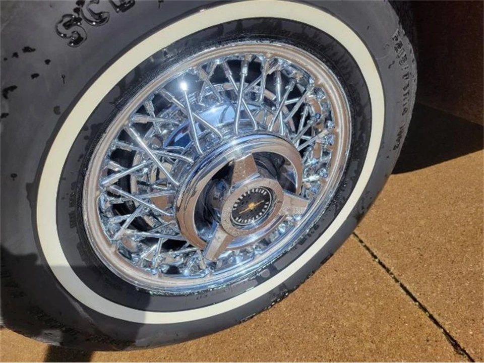 1963 Ford Thunderbird 3rd Gen - Image 13 of 17