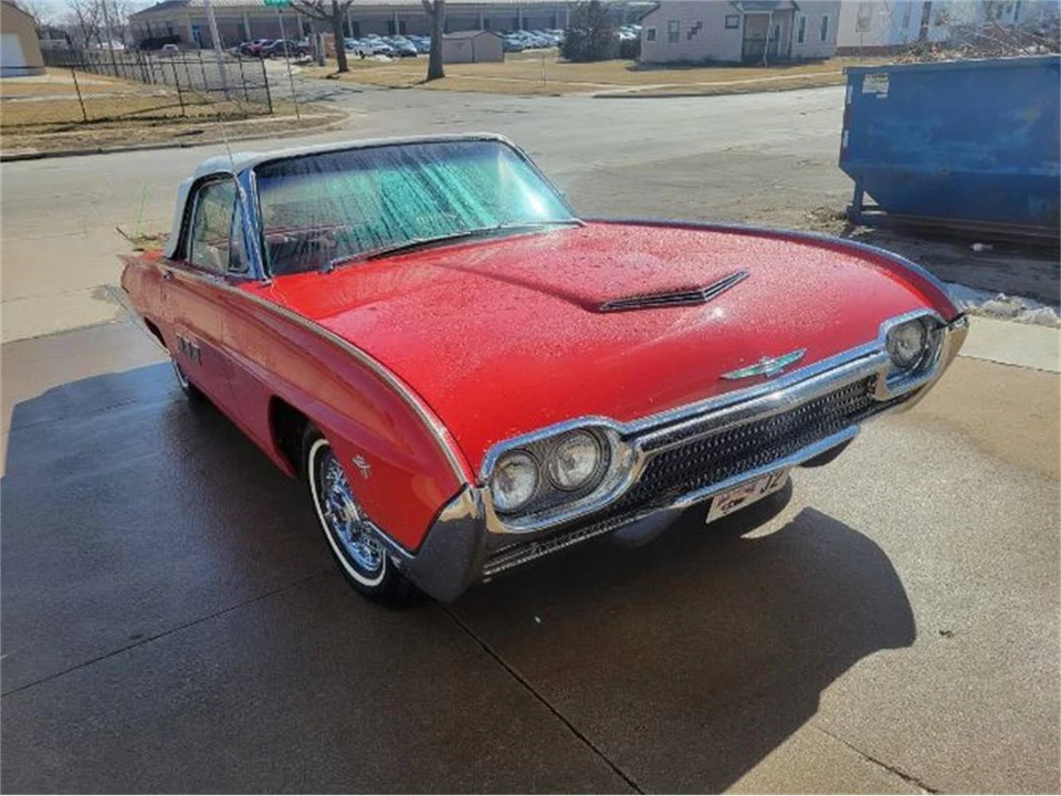 1963 Ford Thunderbird 3rd Gen - Image 16 of 17