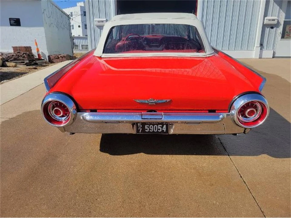 1963 Ford Thunderbird 3rd Gen - Image 15 of 17