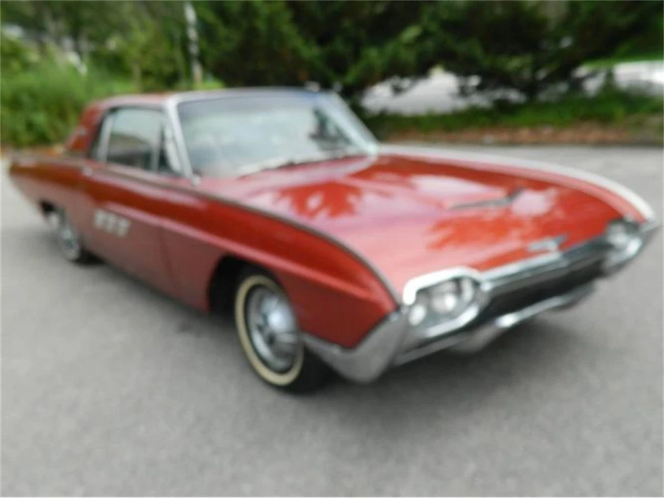 1963 Ford Thunderbird 3rd Gen - Image 3 of 19