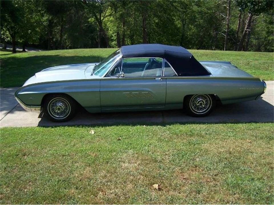 1963 Ford Thunderbird 3rd Gen - Image 14 of 15