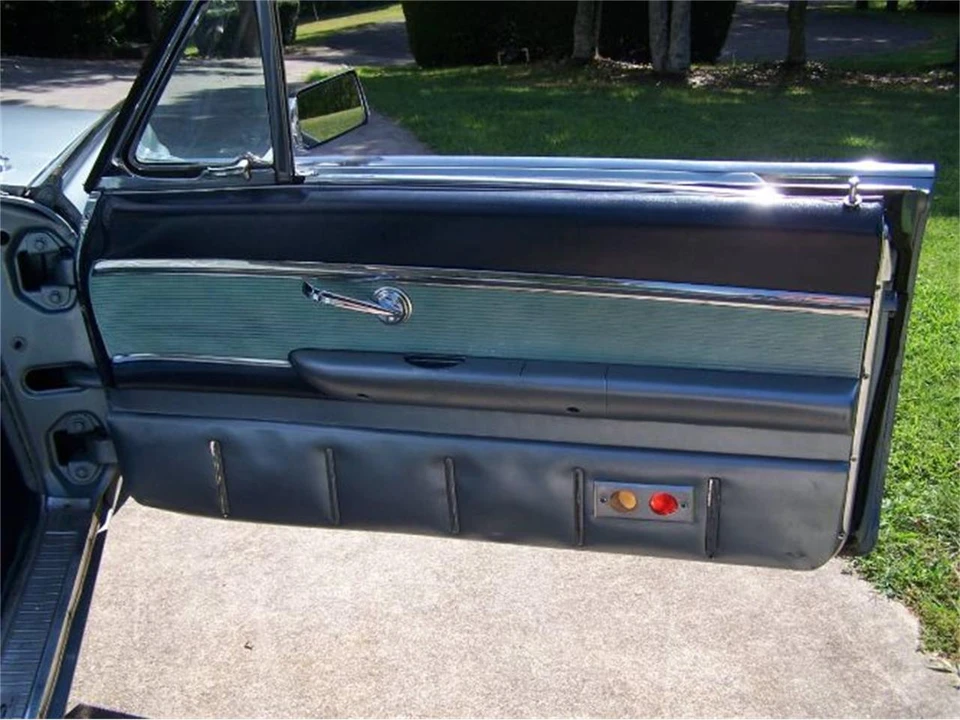 1963 Ford Thunderbird 3rd Gen - Image 2 of 16