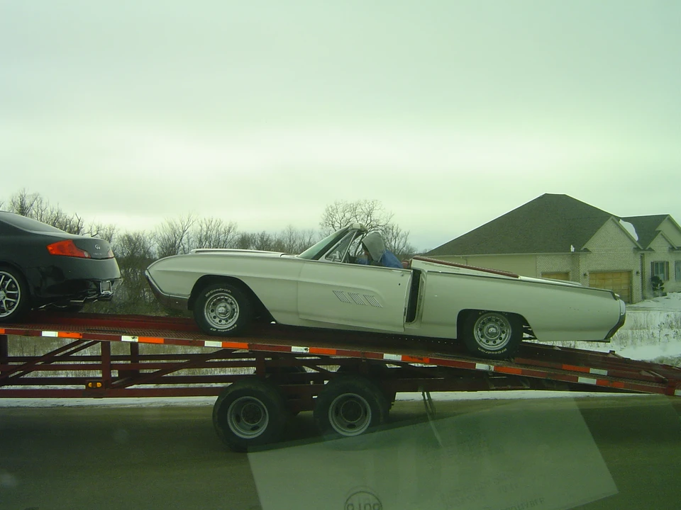 1963 Ford Thunderbird 3rd Gen - Image 22 of 25