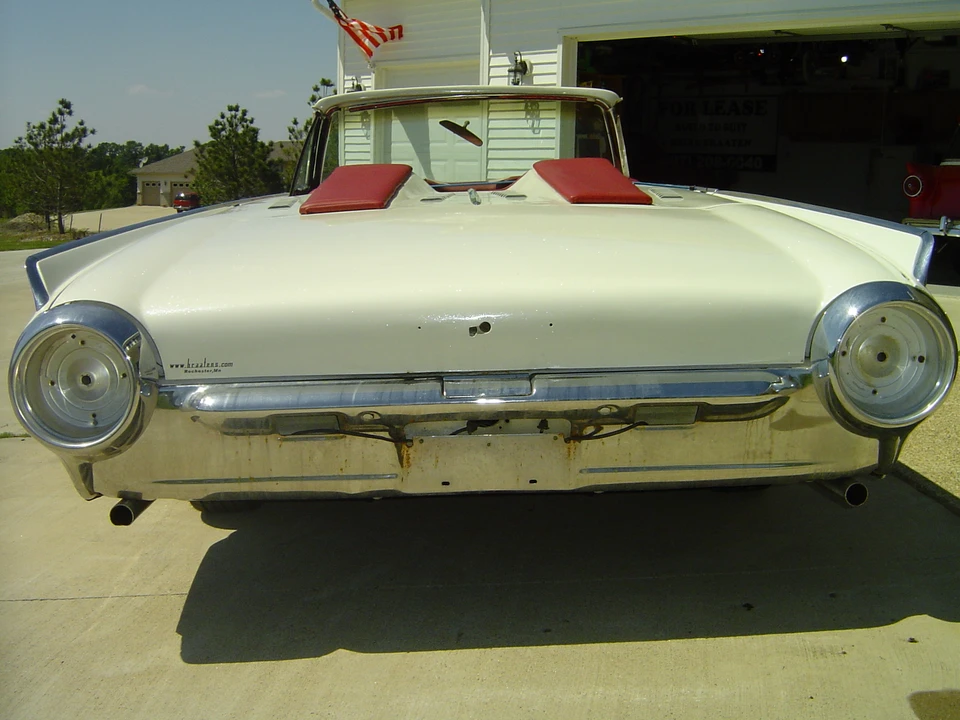 1963 Ford Thunderbird 3rd Gen - Image 6 of 25