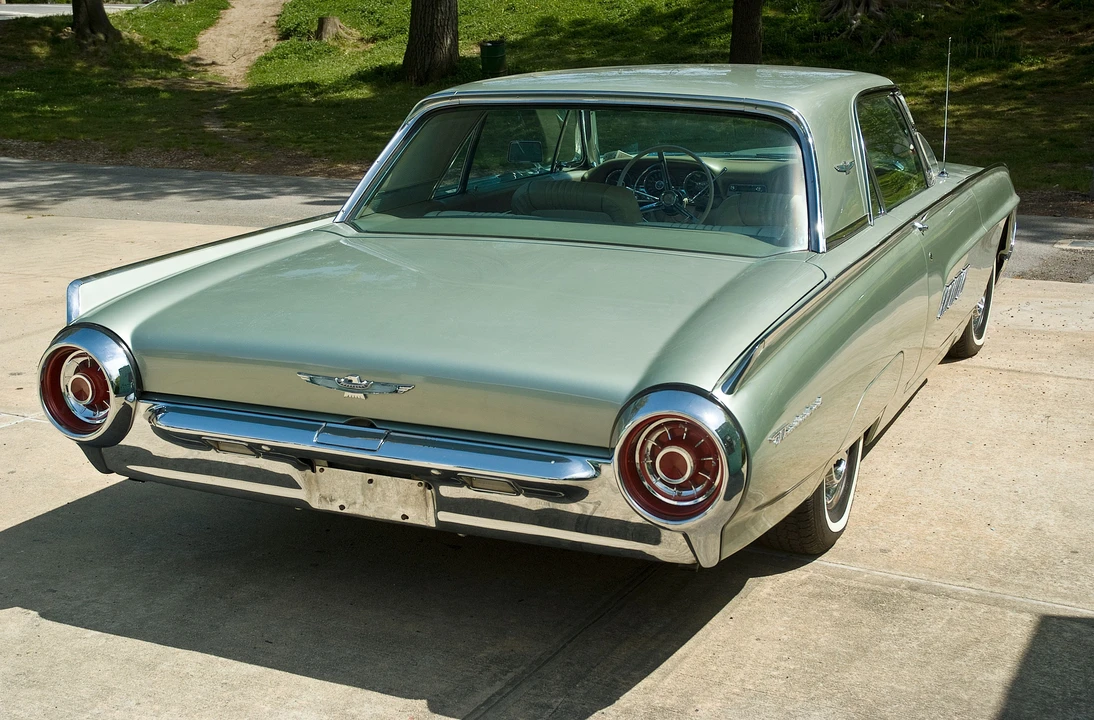 1963 Ford Thunderbird 3rd Gen - Image 2 of 8