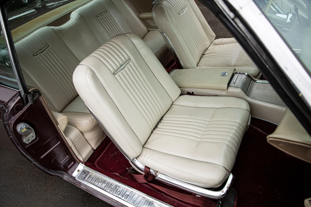 1963 Ford Thunderbird 3rd Gen - Image 17 of 18