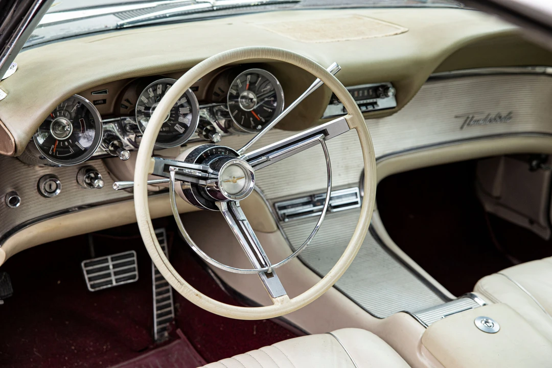 1963 Ford Thunderbird 3rd Gen - Image 10 of 18