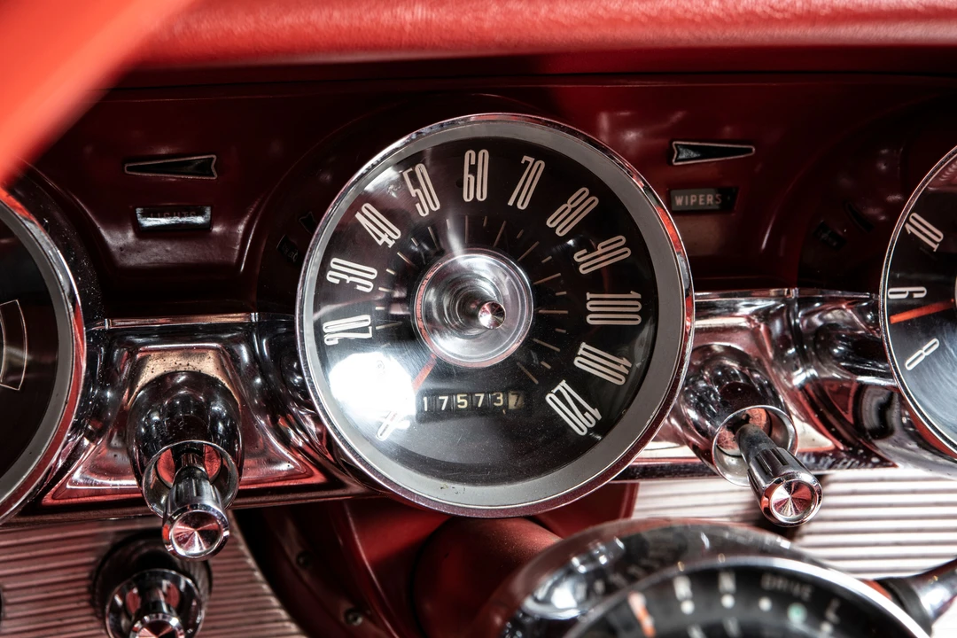 1963 Ford Thunderbird 3rd Gen - Image 9 of 25