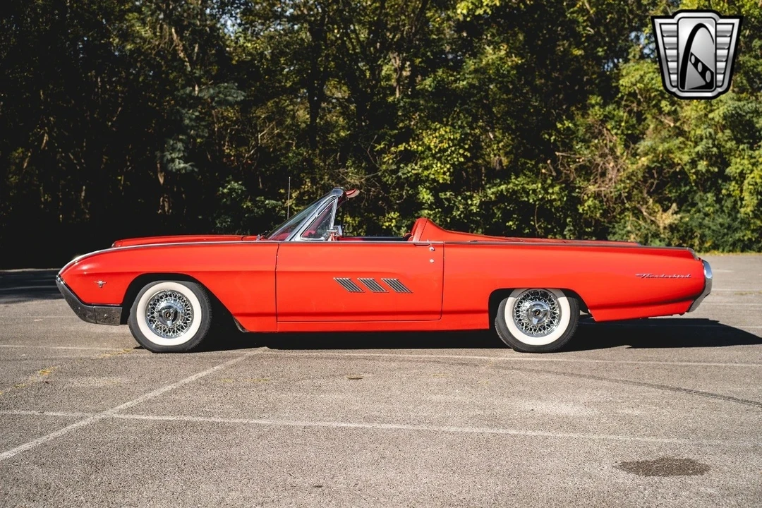 1963 Ford Thunderbird 3rd Gen - Image 4 of 21