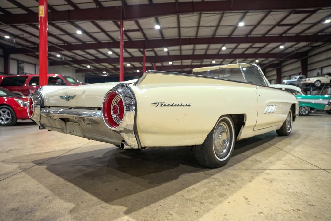 1963 Ford Thunderbird 3rd Gen - Image 8 of 12