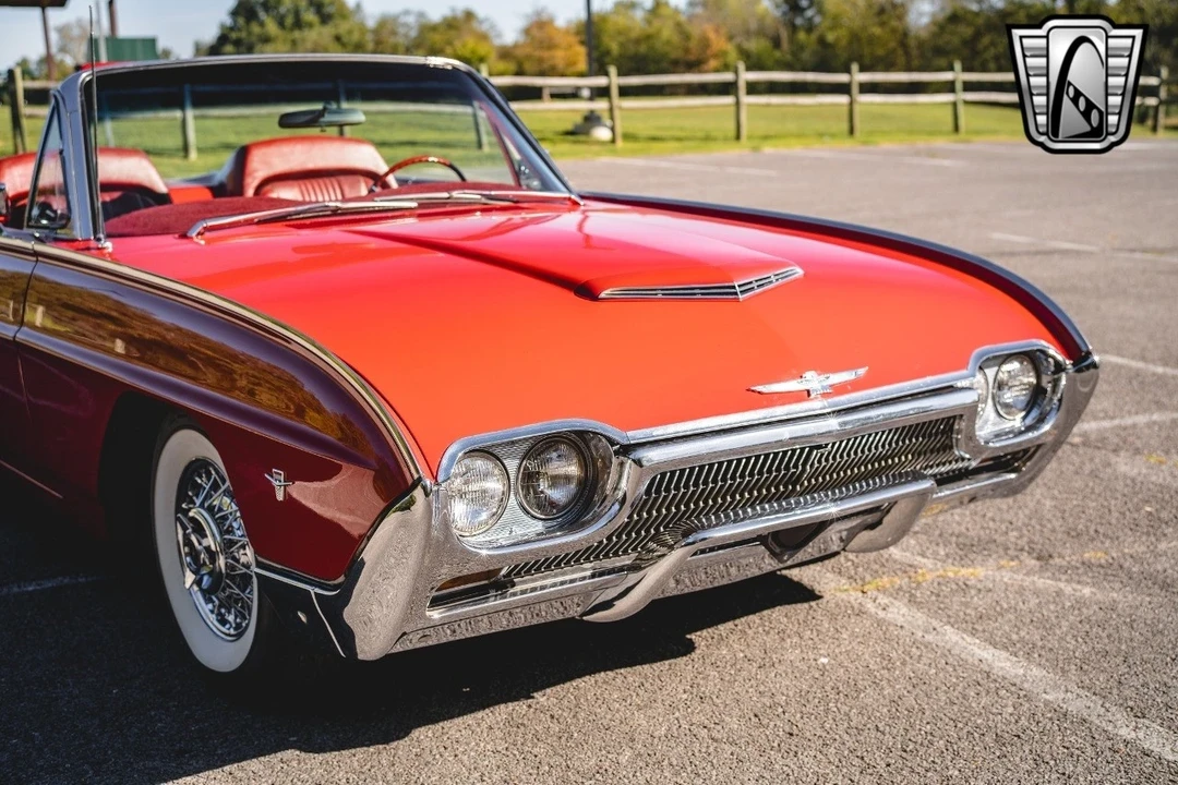 1963 Ford Thunderbird 3rd Gen - Image 12 of 21