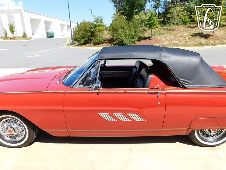 1963 Ford Thunderbird 3rd Gen - Image 16 of 21