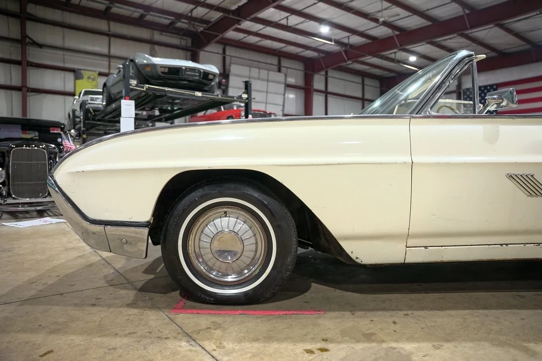 1963 Ford Thunderbird 3rd Gen - Image 3 of 12