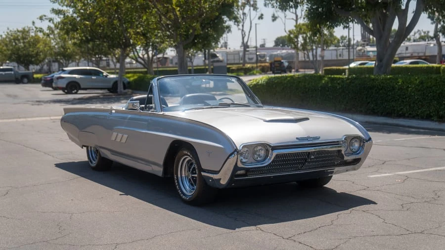 1963 Ford Thunderbird 3rd Gen - Image 24 of 31