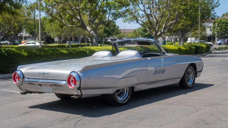 1963 Ford Thunderbird 3rd Gen - Image 3 of 31