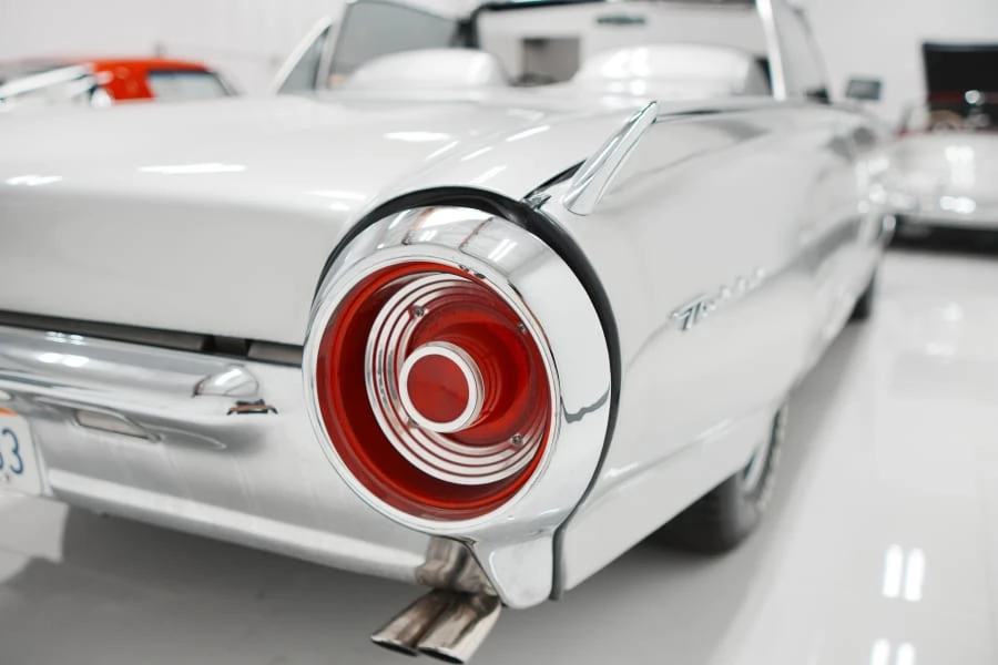 1963 Ford Thunderbird 3rd Gen - Image 29 of 31