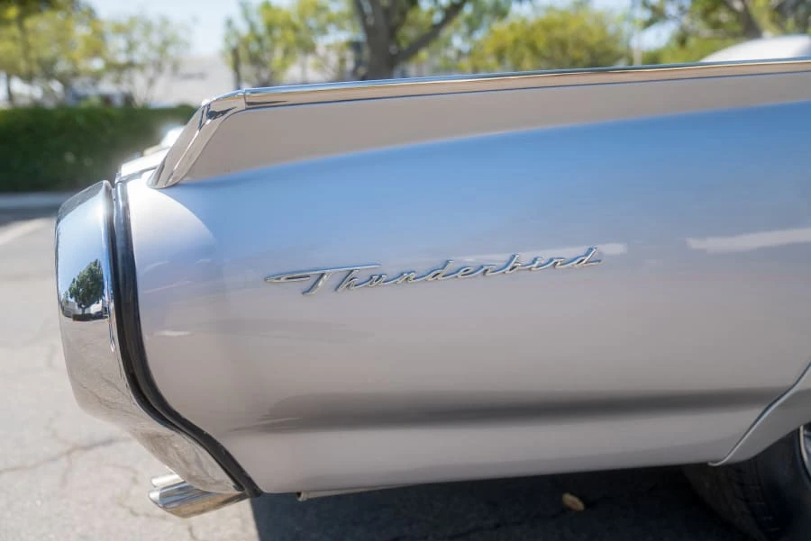 1963 Ford Thunderbird 3rd Gen - Image 8 of 31